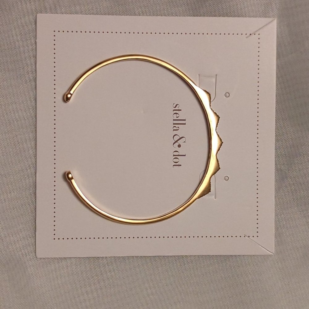 Stella and Dot Pavé Chevron Cuff Golf